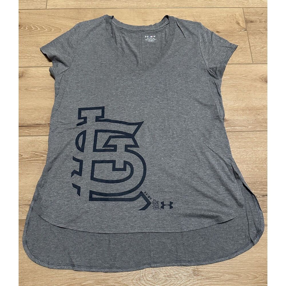 Women's St. Louis Cardinals Under Armour Tee Size XL Gray EUC!